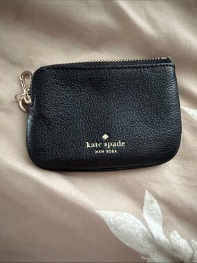 kate spade Black Pebbled Leather Zip Coin Pouch with Gold Logo